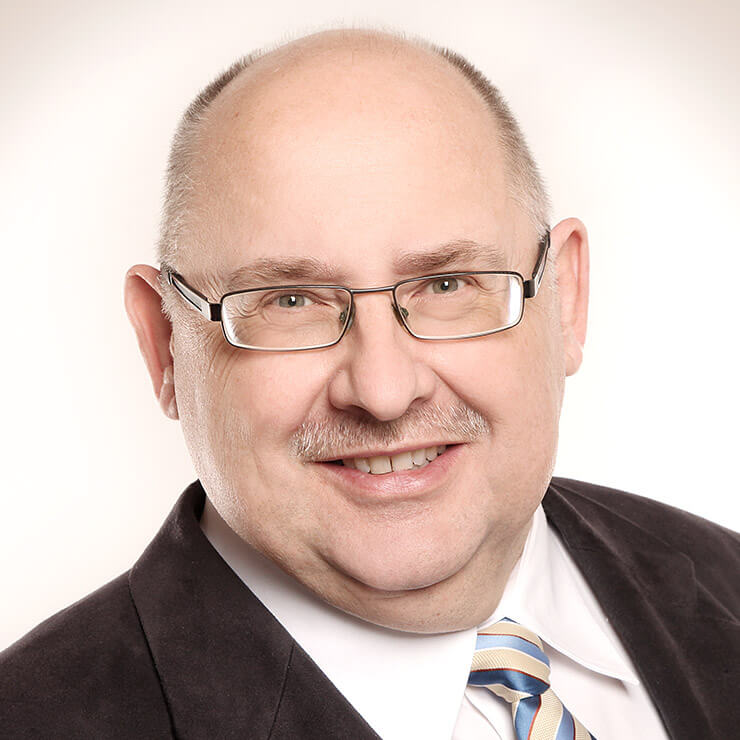 Vorsitzender: Hans Rausch, Geschäftsführer des Kunststoff-Netzwerk Franken e.V